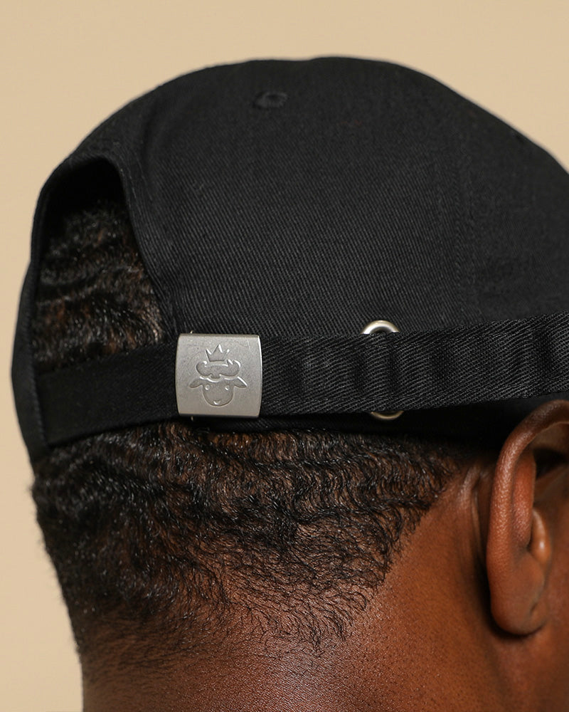 Lamb Head Short Bill Cap - Gold Crown